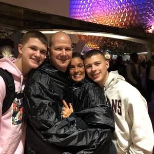 Meet your Posher, Kim